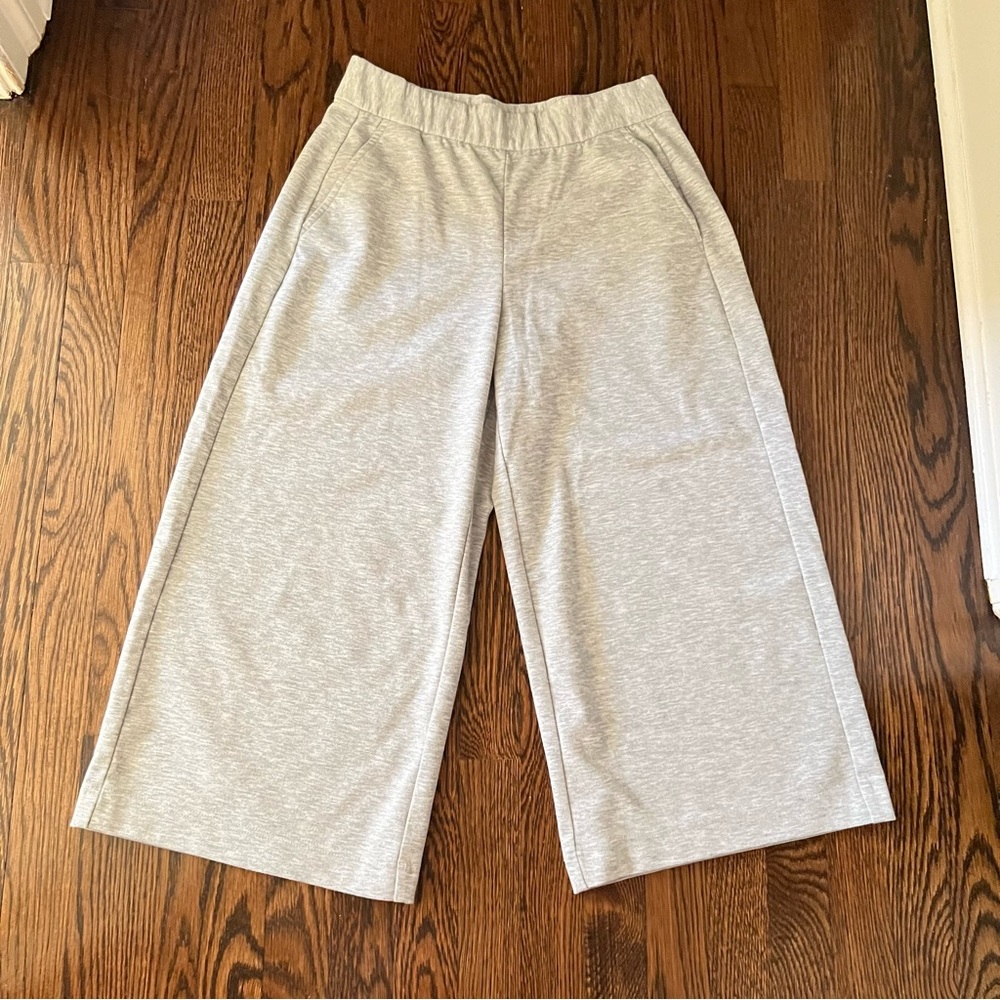 Gap Light Gray Cropped Culottes Sweatpants